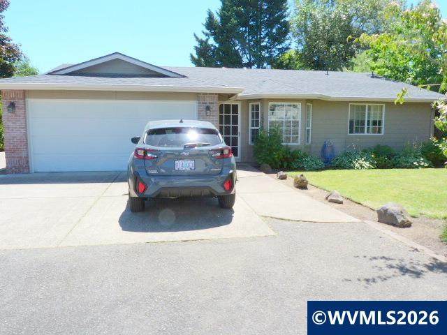 1575 Canary Ct - Photo 1