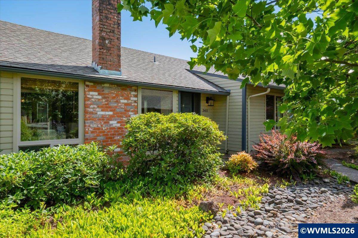 3411 Walnut Bl - Photo 1