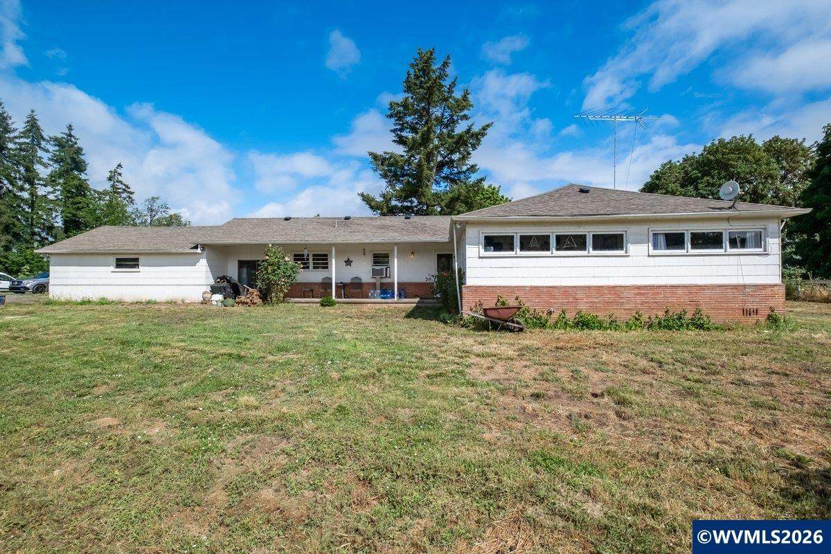 21095 Savage Rd - Photo 1