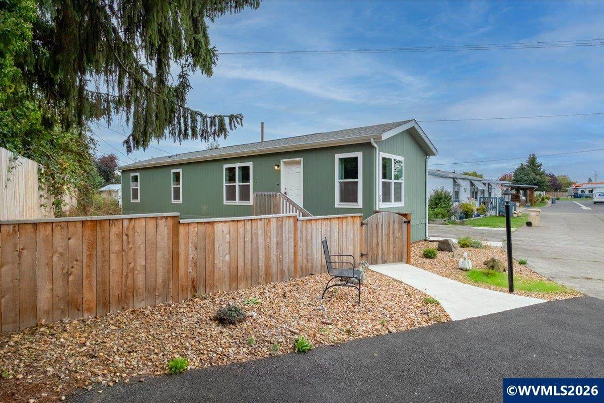 204 Cascade #24 - Photo 1
