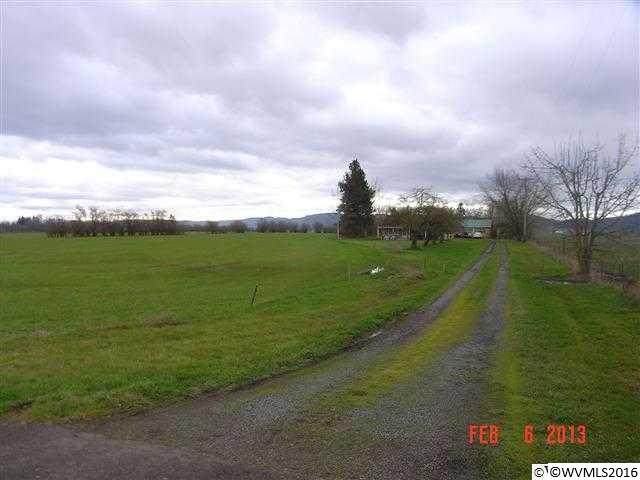 36498 Highway 34 - Photo 1