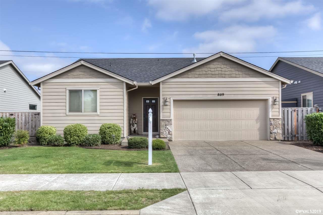 809 Pintail St - Photo 1