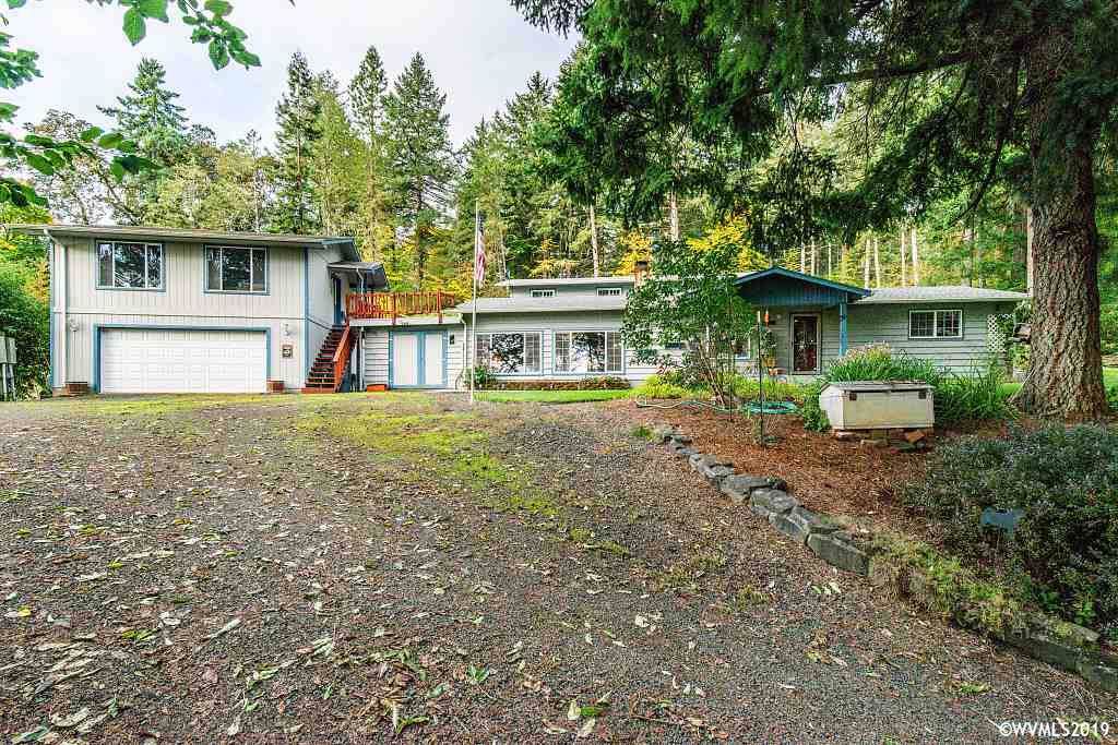 16080 Airlie Rd - Photo 1