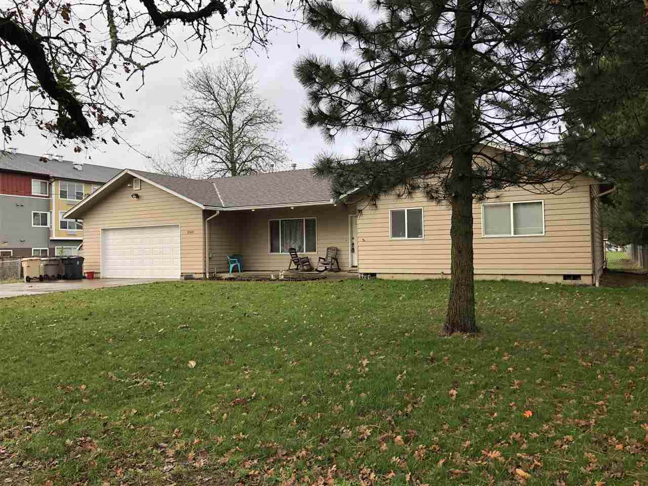 2941 Salem Av - Photo 1