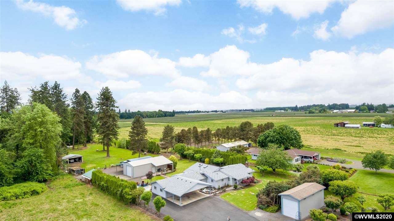 11388 Highway 211 - Photo 1