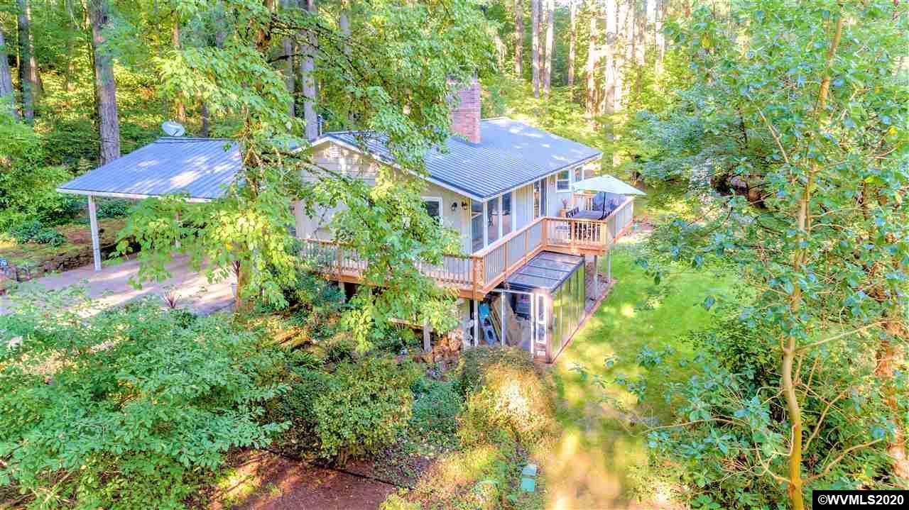 357 Rees Hill Rd - Photo 1