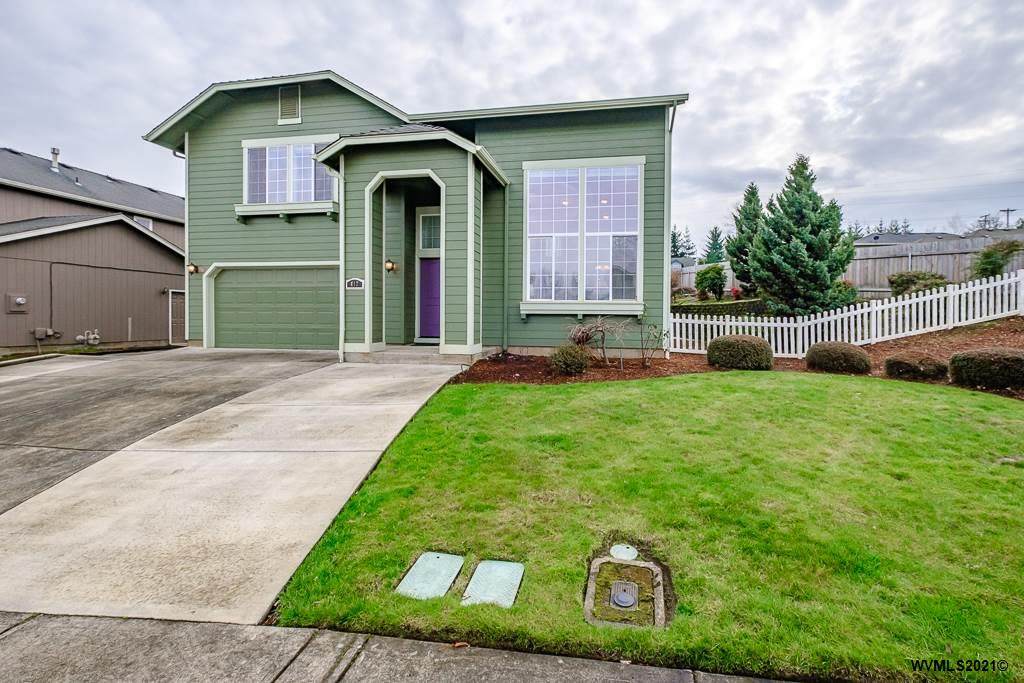 412 Meadowbrook Ln - Photo 1