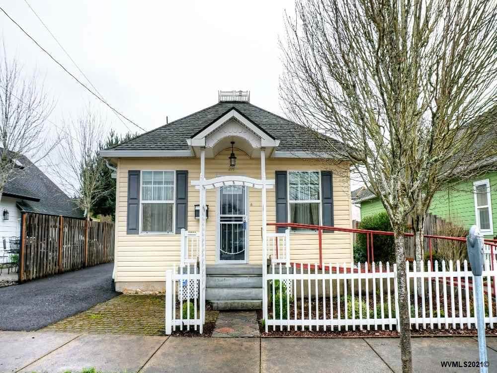 210 Jersey St - Photo 1