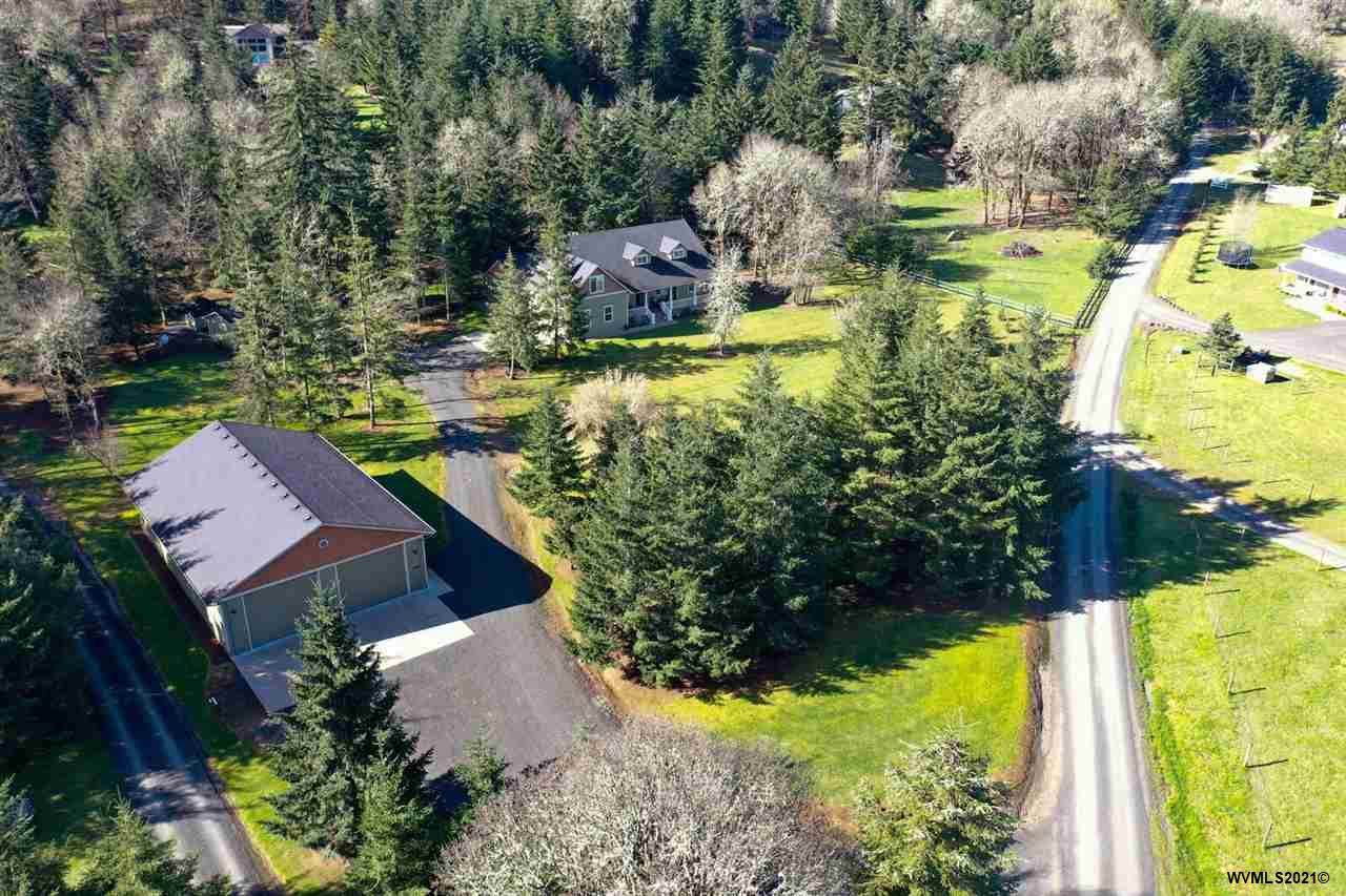 1705 Cochrane Ln - Photo 1