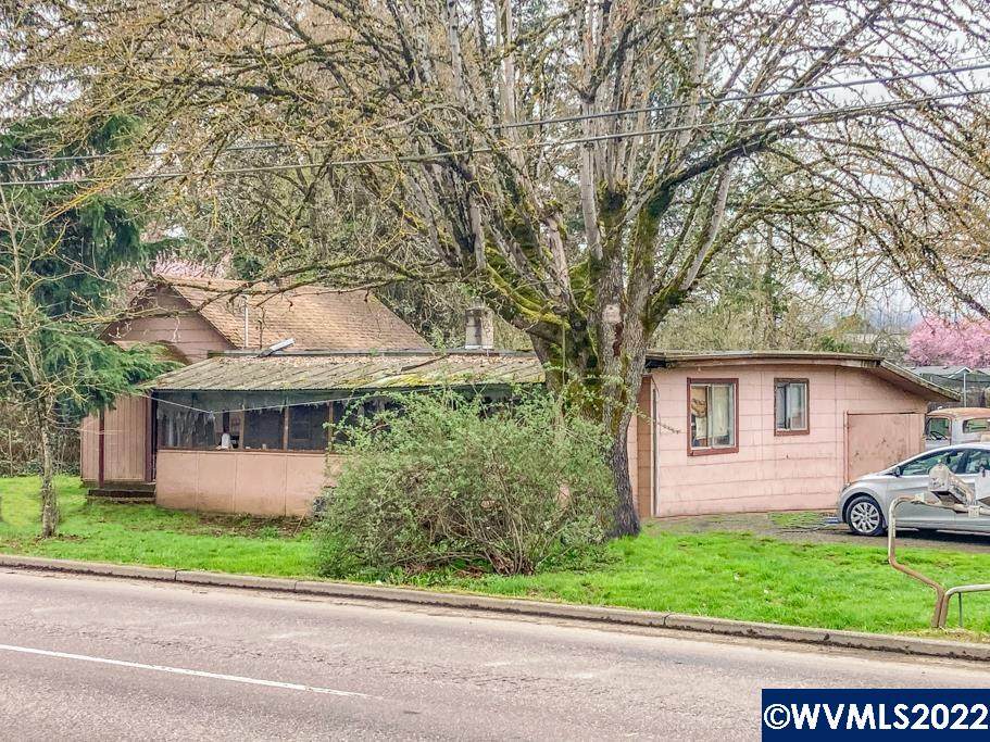 3690 Santiam Hwy - Photo 1