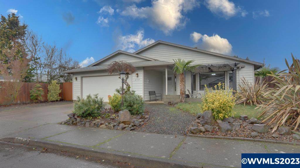 4737 San Rafael Ct - Photo 1