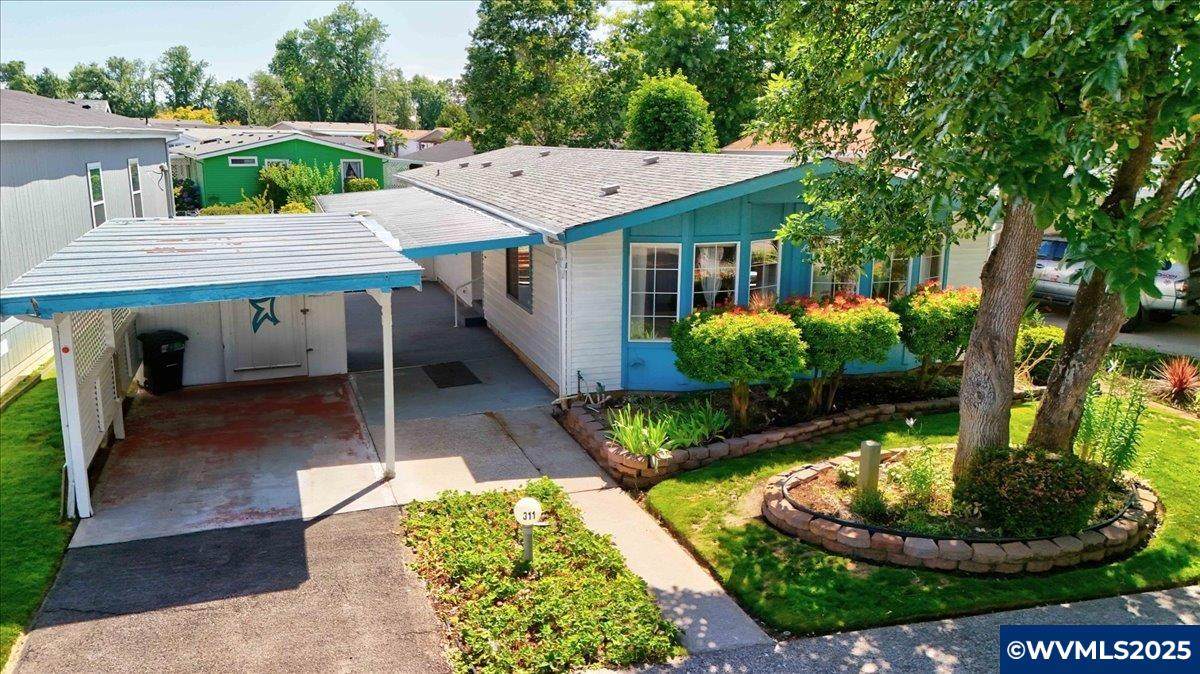 3100 Turner - Photo 1