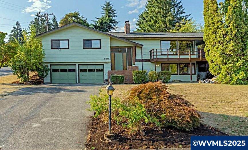 980 Fern Ridge Rd - Photo 1