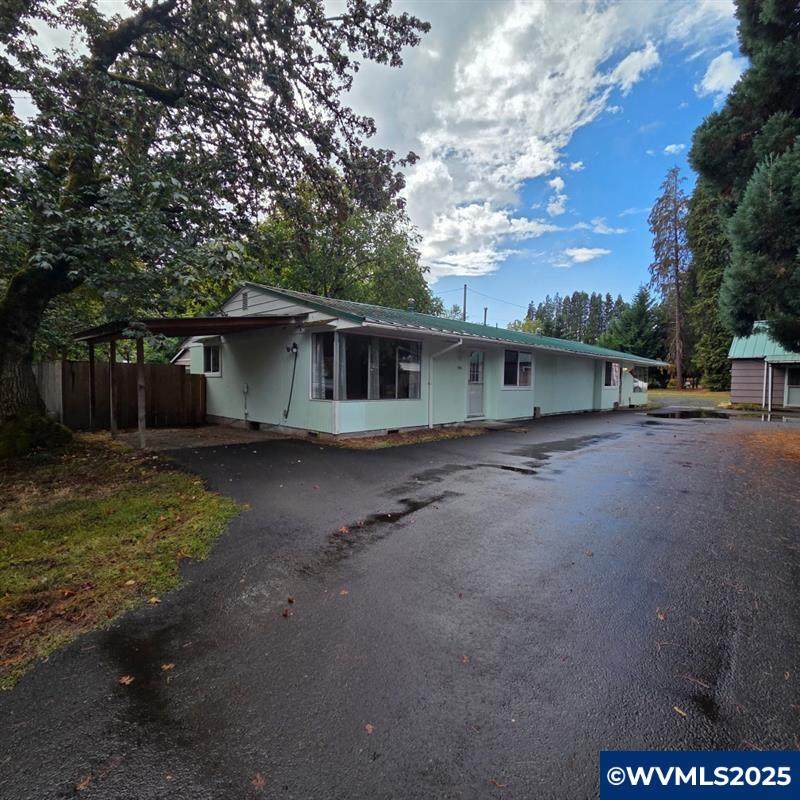 1080-1120 35th - Photo 1
