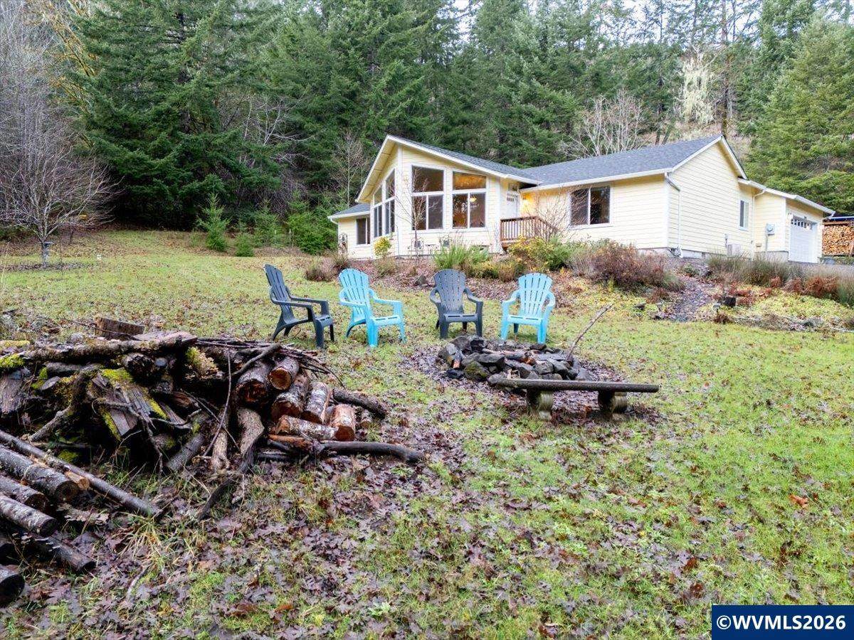 17463 Alsea (-17523) Hwy - Photo 1
