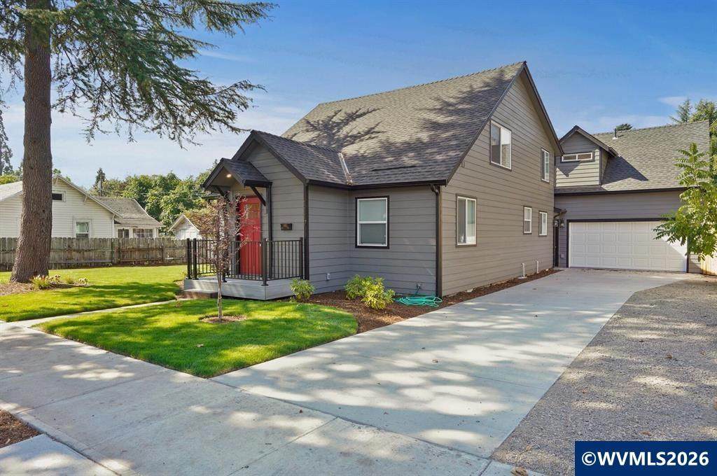 1117-1119 6th St Nw - Photo 1