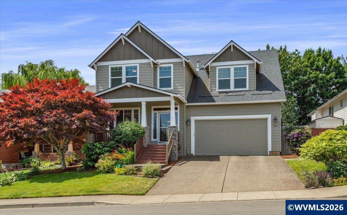 903 Eisenhower Dr - Photo 1