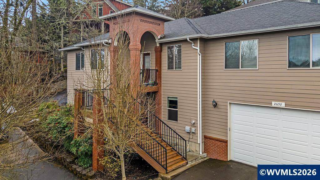 2652 Hoo Doo Dr - Photo 1
