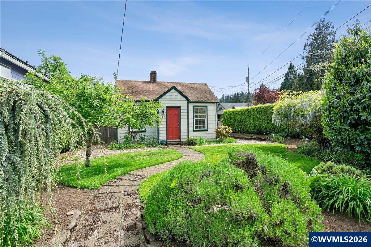119 Wesley (605 Miller) - Photo 1