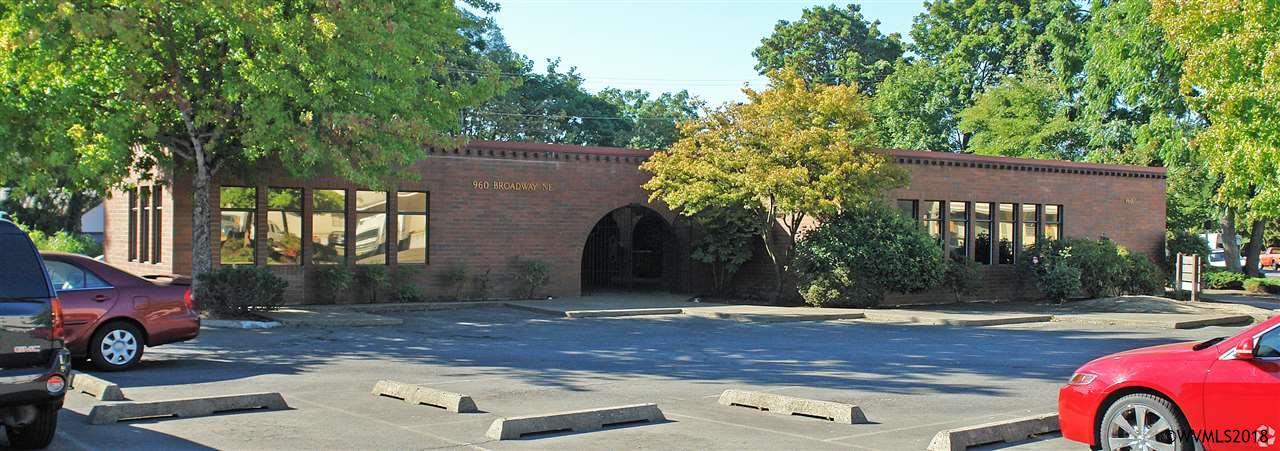 960 Broadway - Photo 1