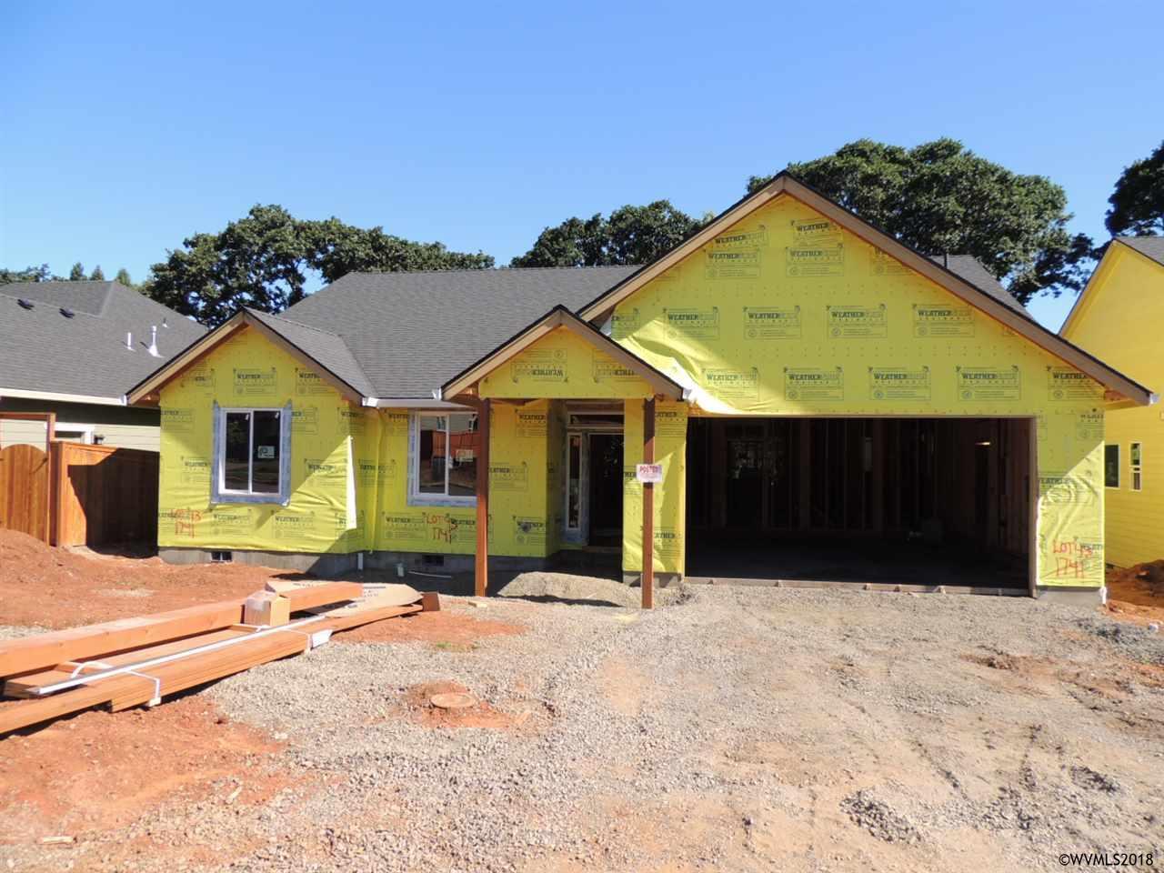 1741 Watson Butte Av - Photo 1