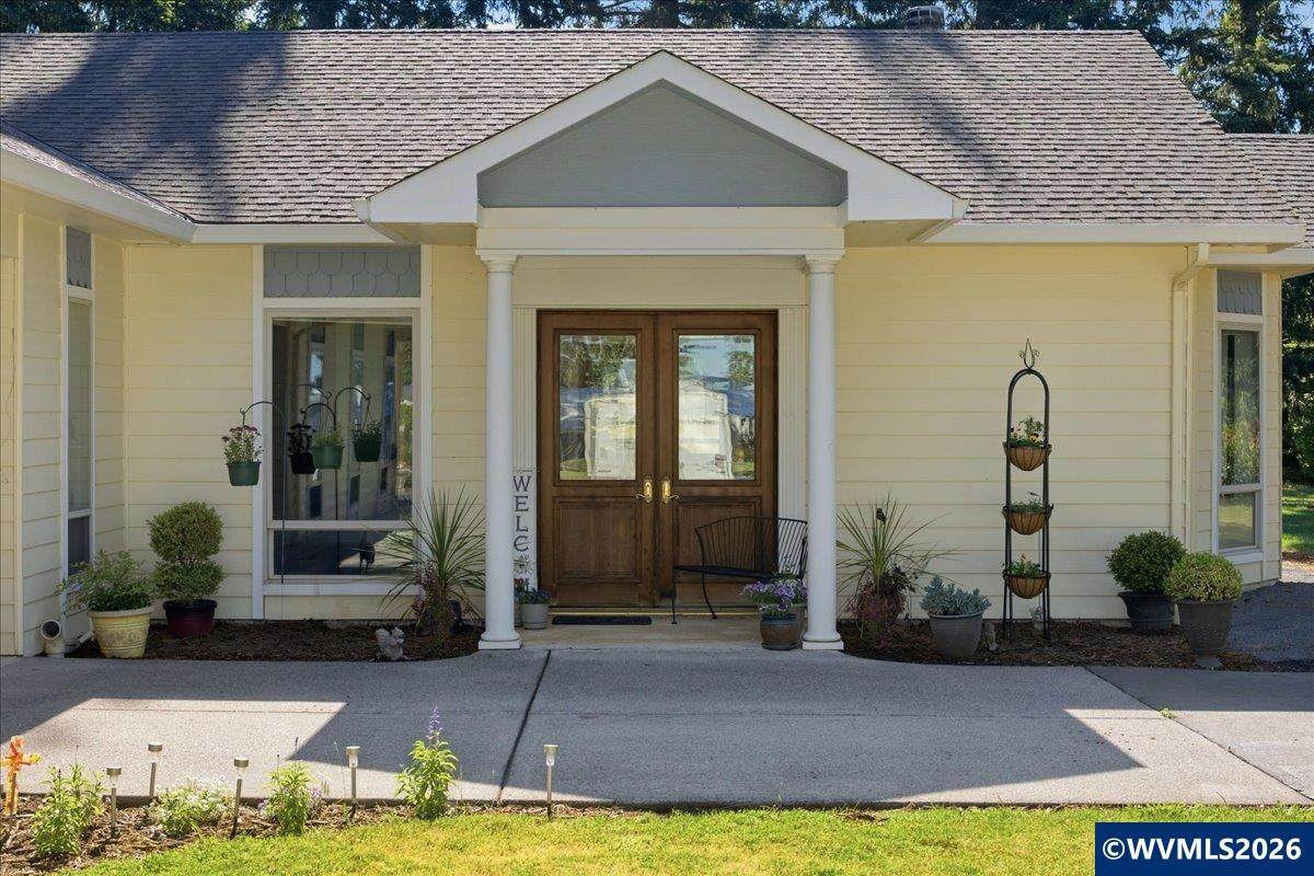 7062 River Bend Dr - Photo 1