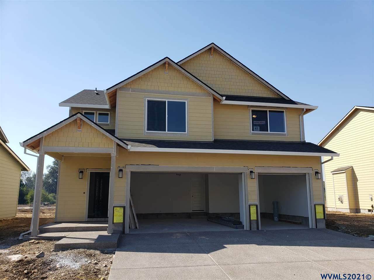 843 Pebble St - Photo 1