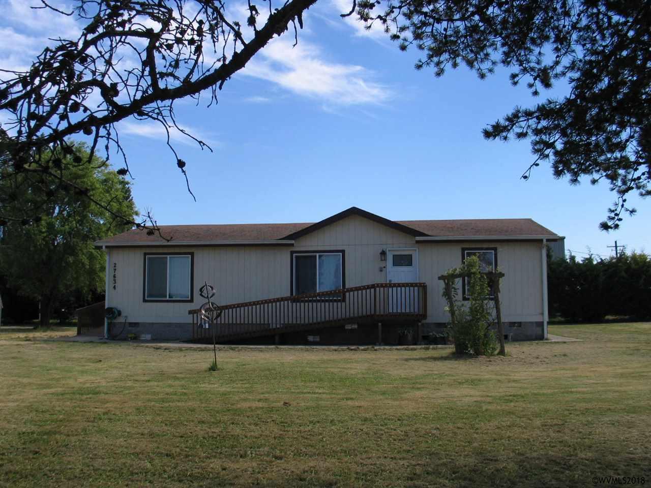 27634 Llewellyn Rd - Photo 1