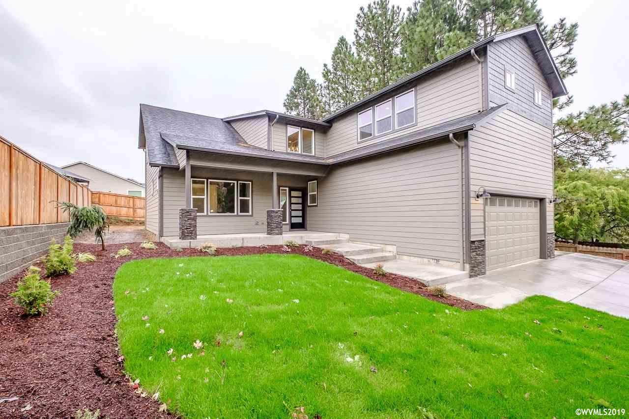 1649 North Albany Rd - Photo 1