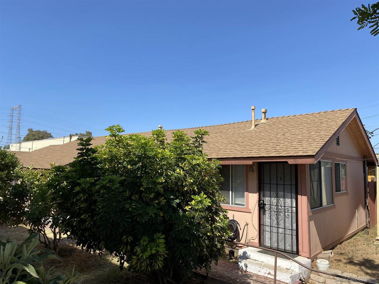 1420 Coolidge Ave - Photo 1