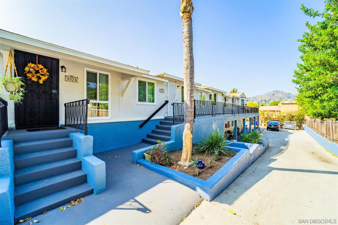 9924-34 Buena Vista Drive - Photo 1
