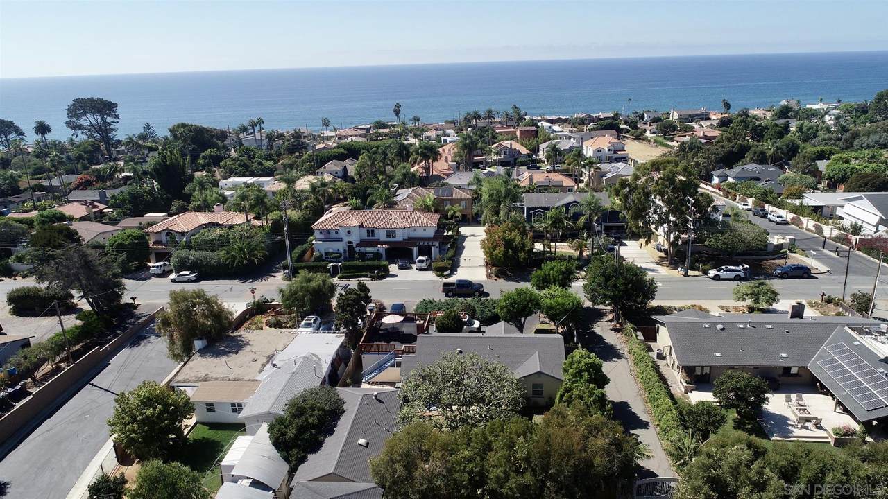 1449 Rubenstein Ave. - Photo 1