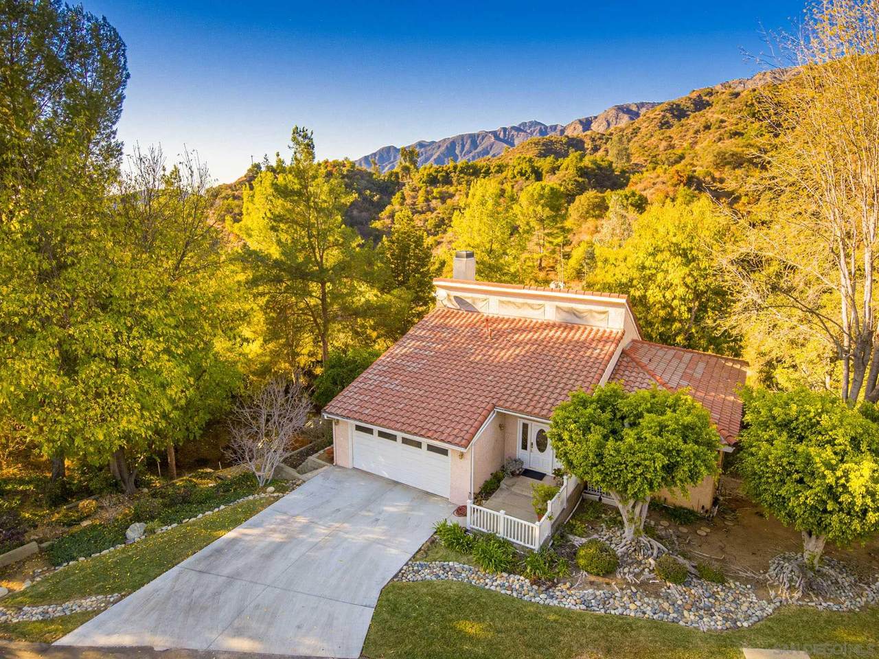 1144 Starlit Lane - Photo 1