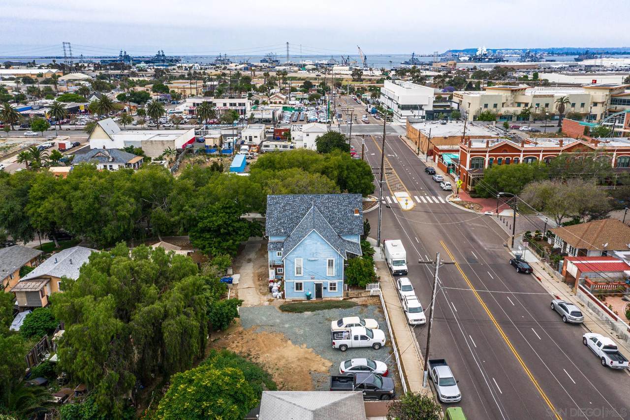122 Plaza Blvd - Photo 1