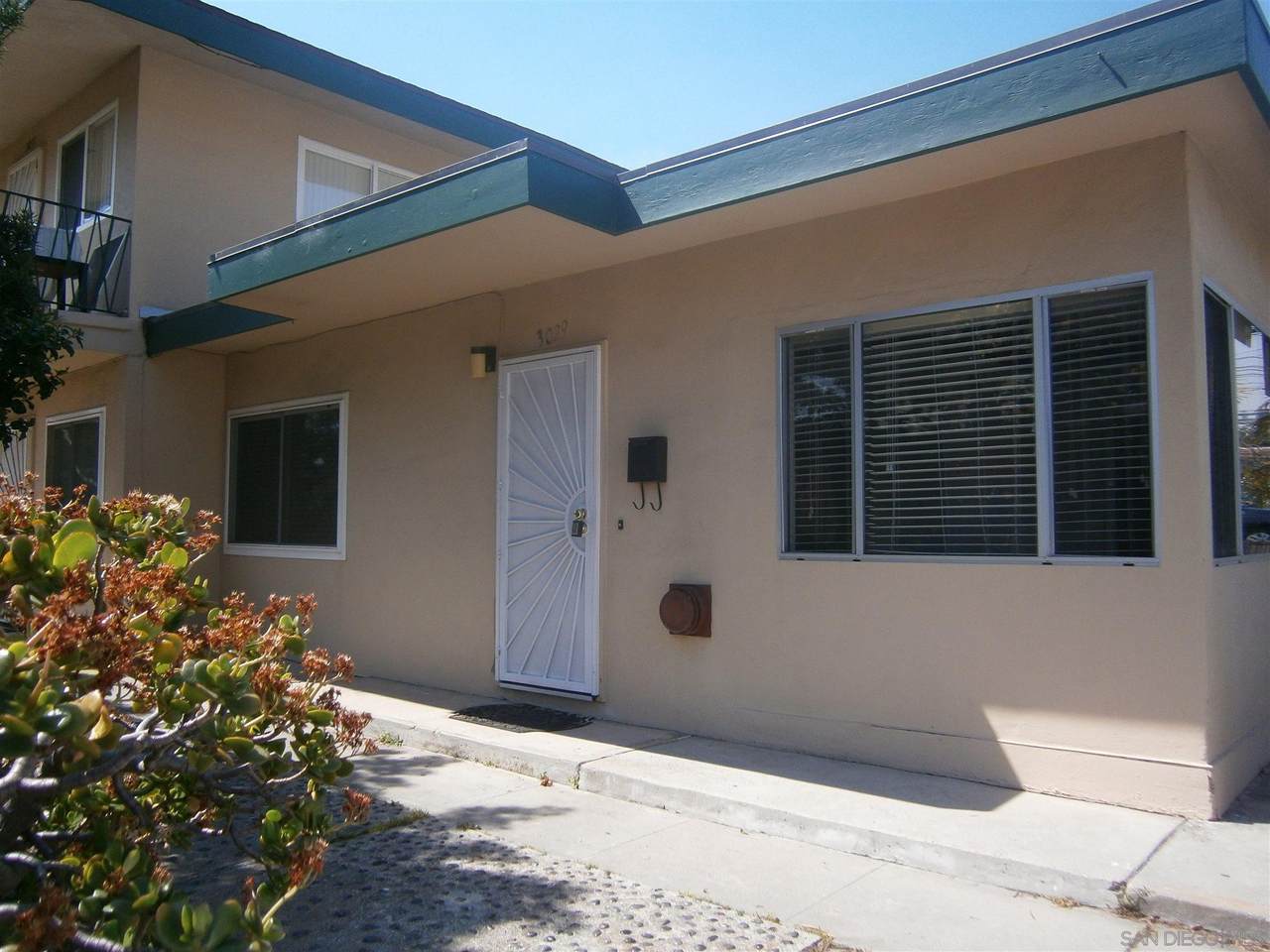 3029-33 Hugo St - Photo 1
