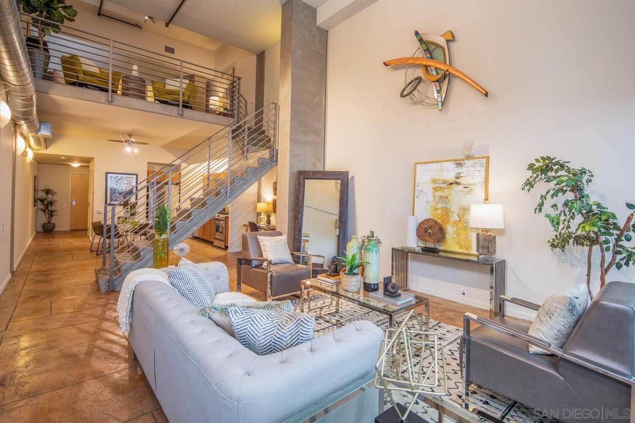 350 11th Avenue - Photo 1