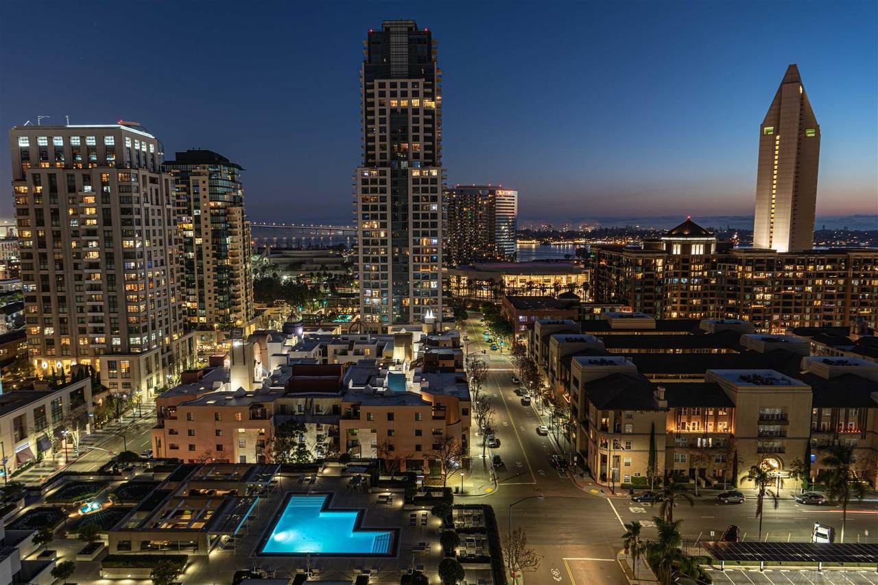 700 Front Street - Photo 1