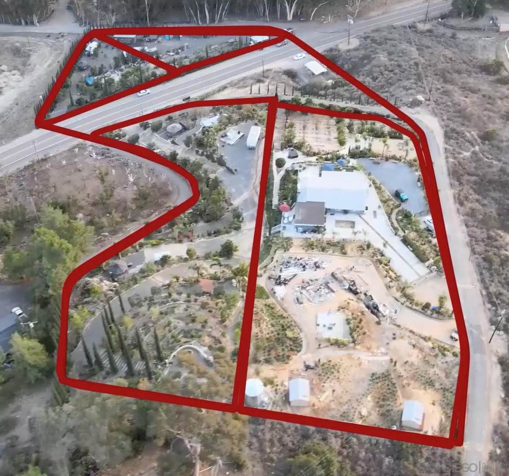 2748 Rainbow Valley Blvd - Photo 1