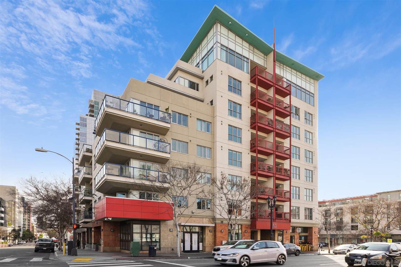 875 G St - Photo 1