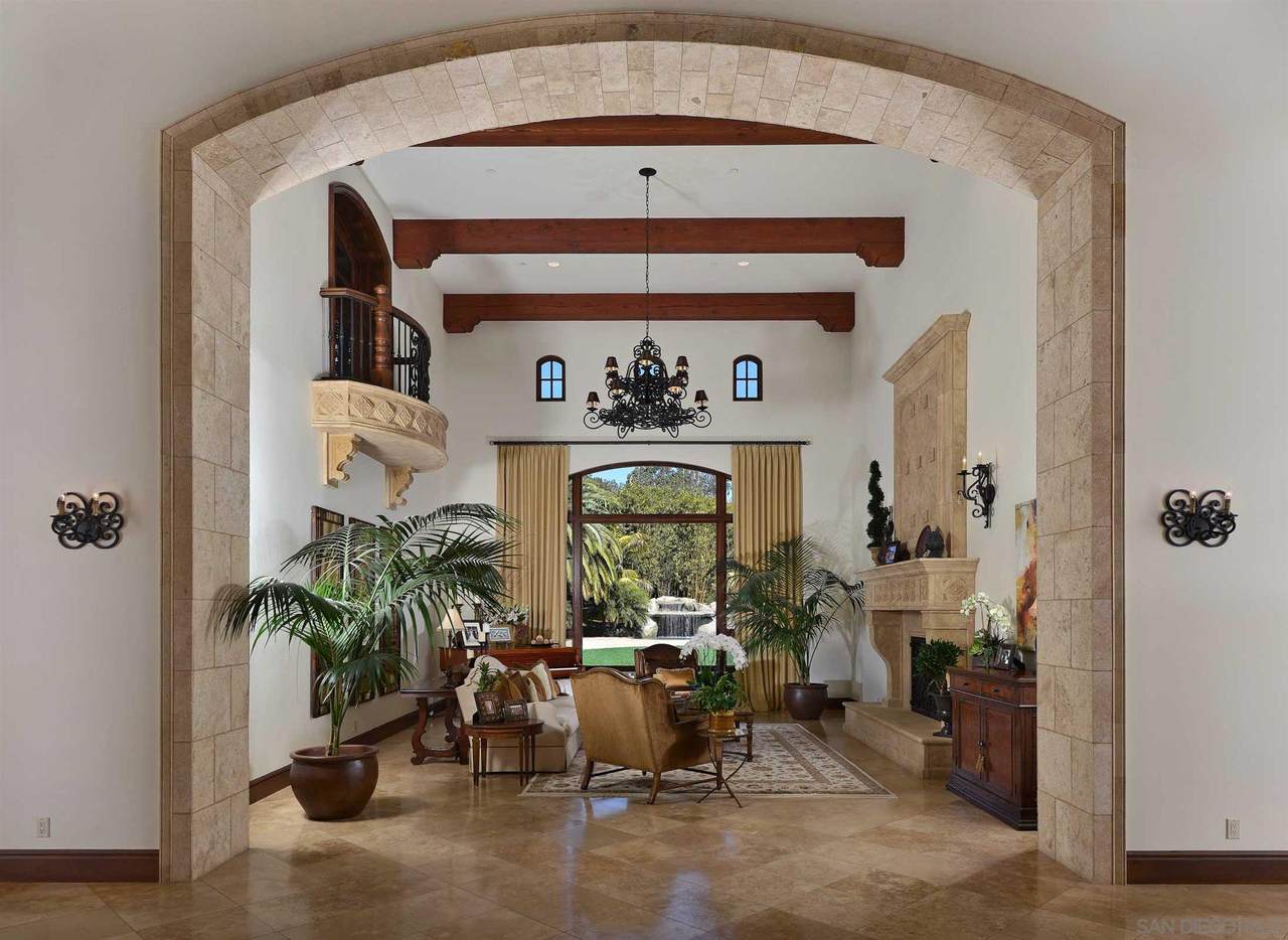 1640 La Jolla Rancho Road - Photo 1