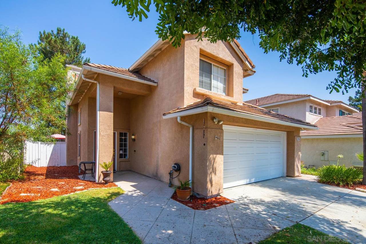 2359 Eastridge Loop - Photo 1