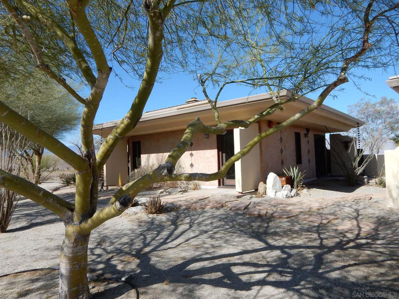 3485 Country Club Rd - Photo 1