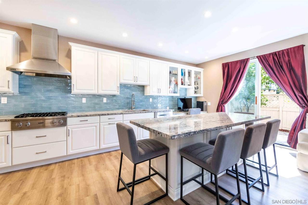 9753 Canyon Terr - Photo 1