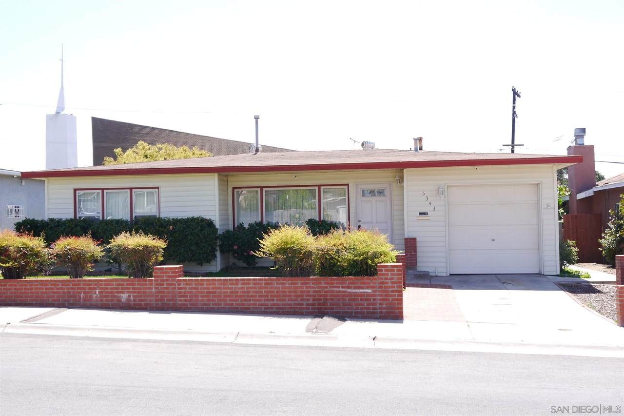 5343 Redwood St. - Photo 1