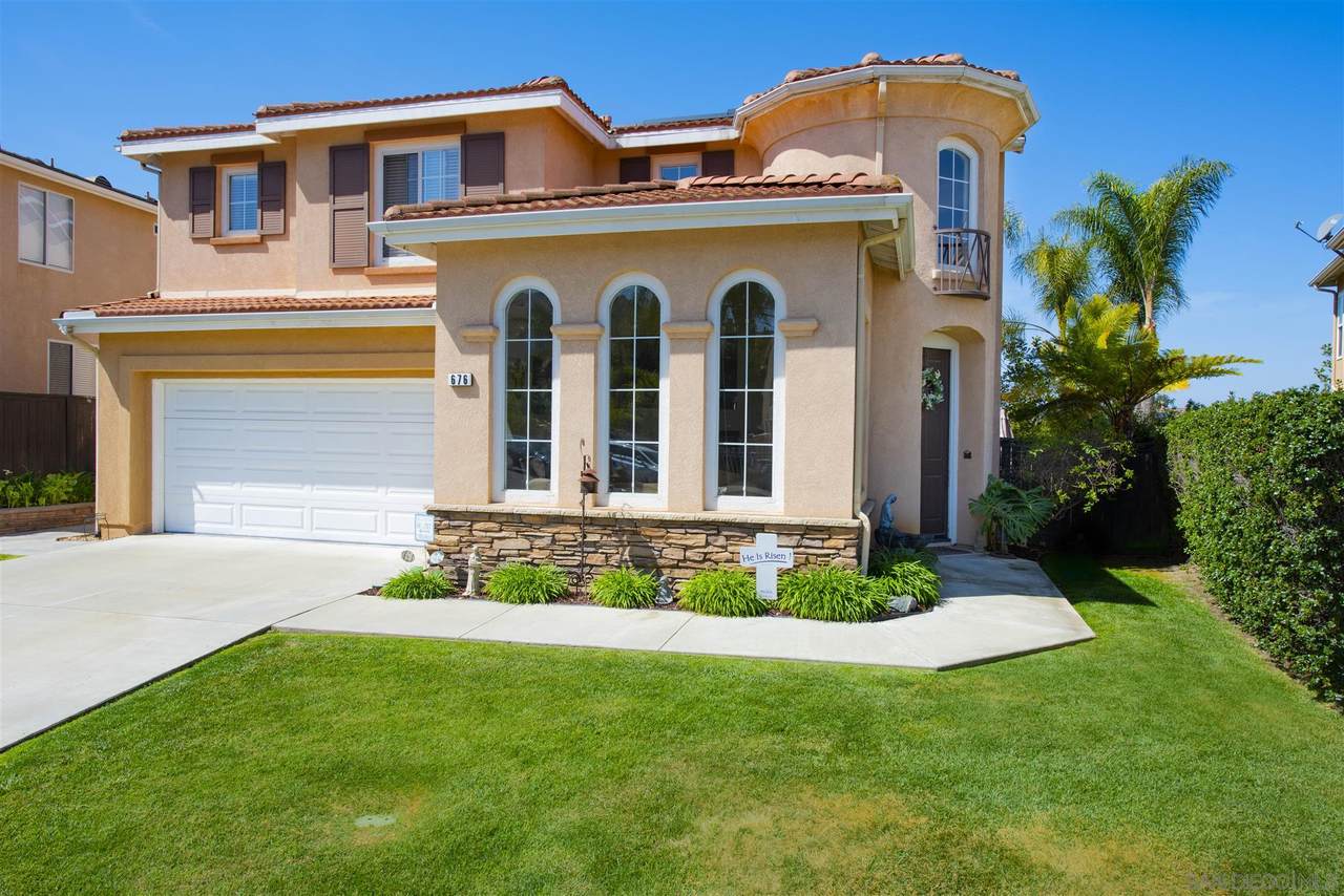 676 Bird Ct - Photo 1