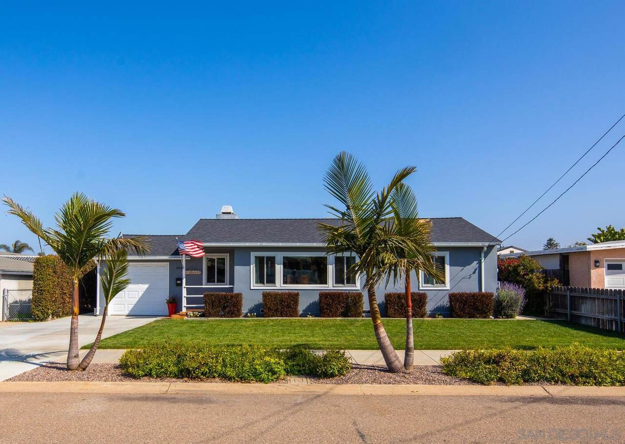 846 Grove Ave - Photo 1