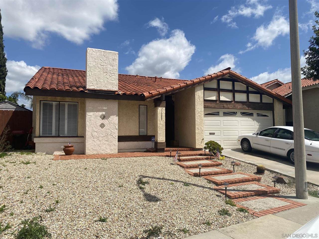 11285 Del Diablo St - Photo 1