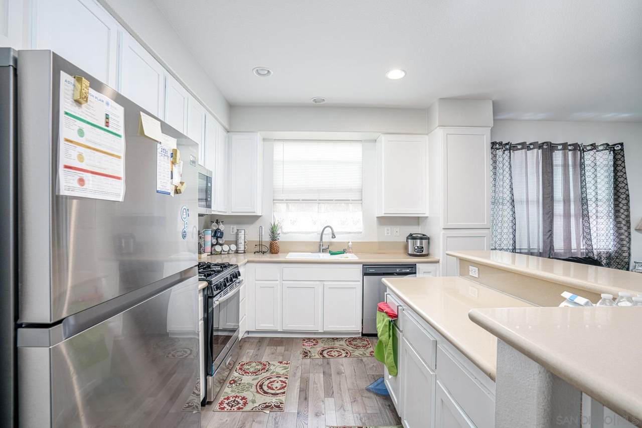 1023 L Ave - Photo 1