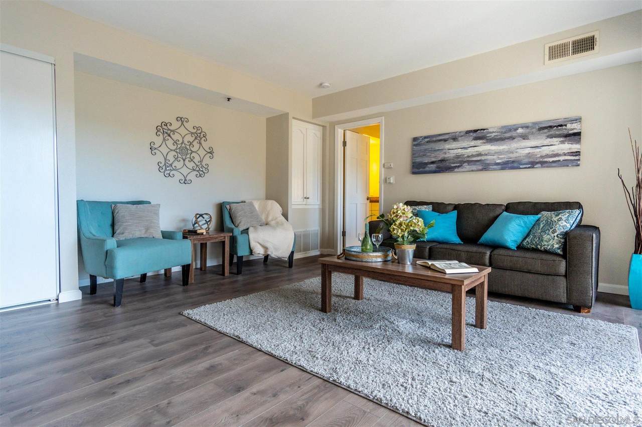 1830 Thomas Ave - Photo 1
