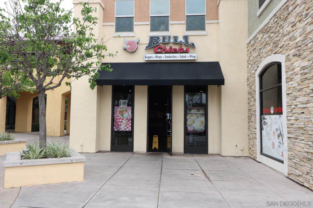 1392 E.Palomar #303 - Photo 1